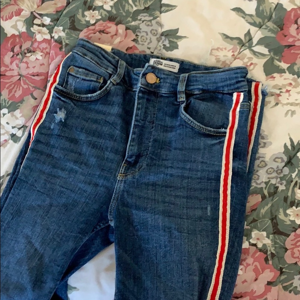 *** SOLD *** Zara Side Stripe Jeans